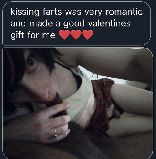 My lil sissy bitch eating daddy’s cock