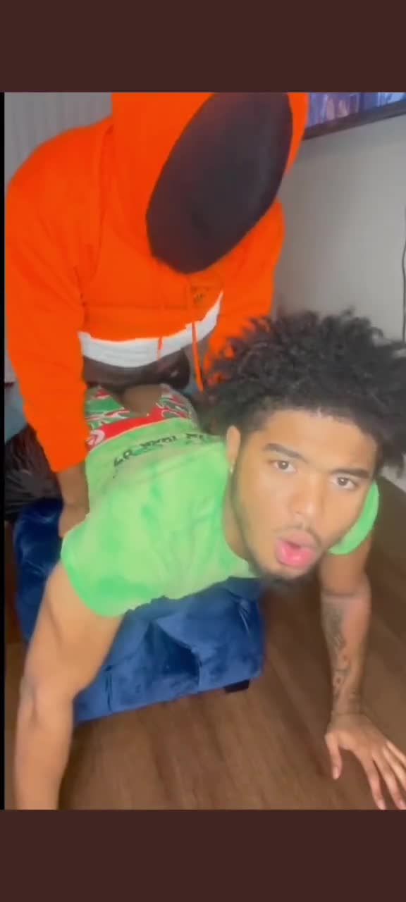 Horny young jamaican dude getting nailed by his straight college roommate