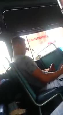 Caught a guy masturbating in the bus on my way home