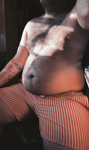 Chubby #exjock #gay gainer #ex twink #fatboy #gainer boy #beer gut #dad bod #gay #lgbt #gay feedee #male feedee #male weight gain
