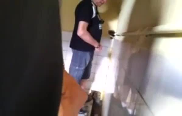 Caught a mature guy masturbating in a public toilet