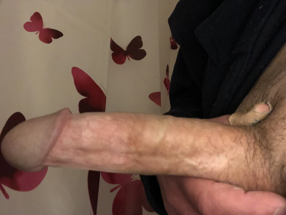 Jetking off : 5 nude pics