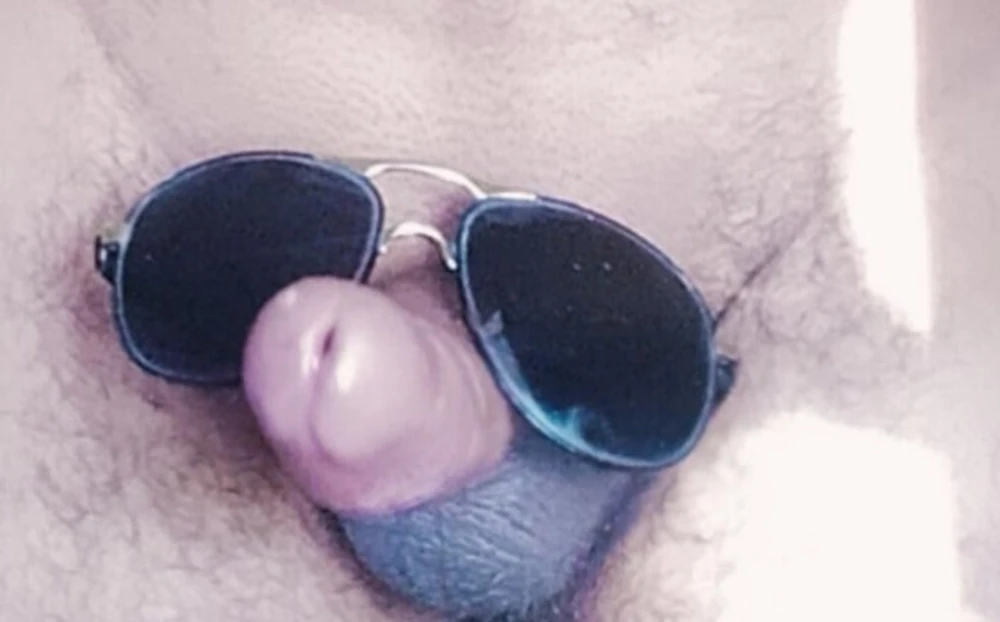 My dick show for everyone : 7 nude pics