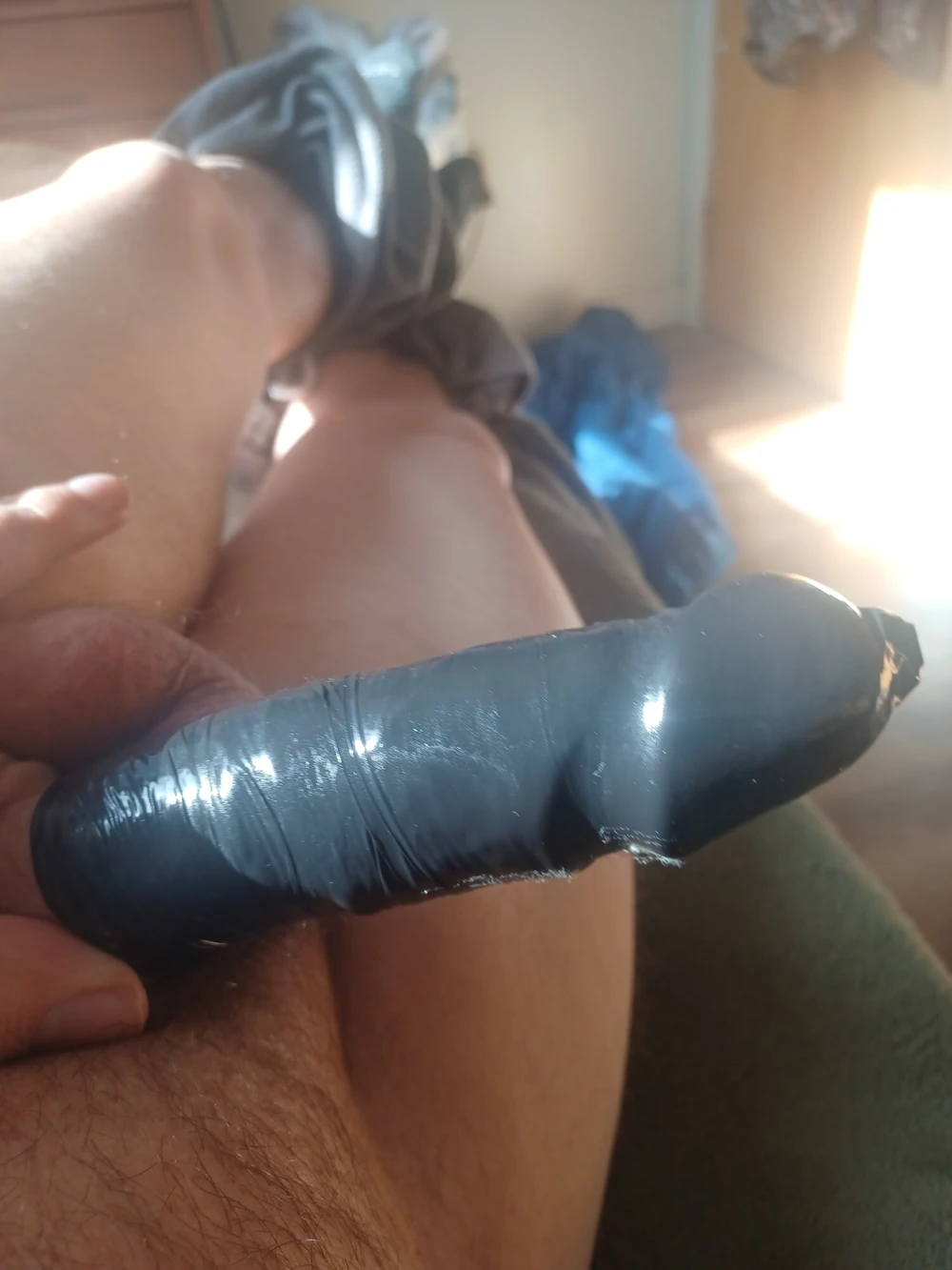 Playing with rubber on: 46 nude pics