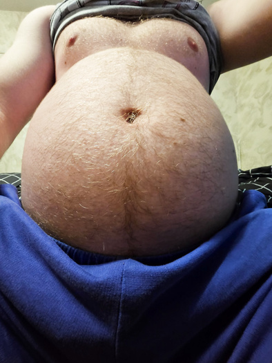 Belly bloated, big belly, men belly, inflation, beer belly