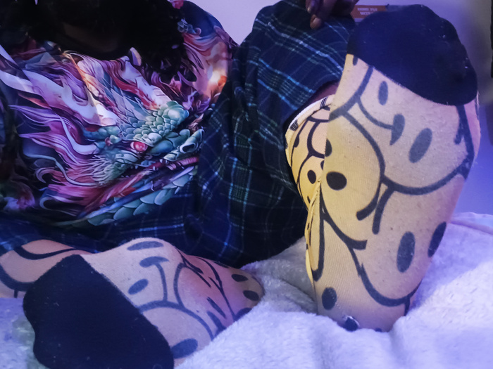 Boo lovin with my thick ass sissy lala tara and latest foot shots 13 wide us get the lickin pigs