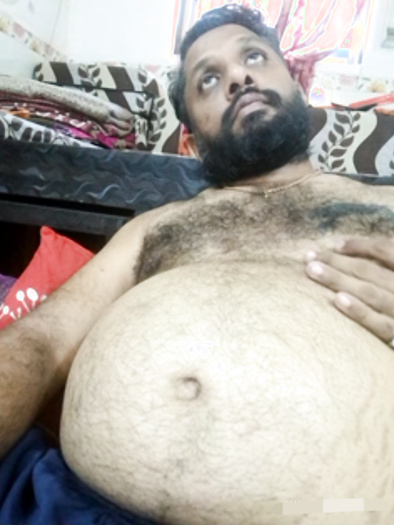 Indian daddy shows big belly