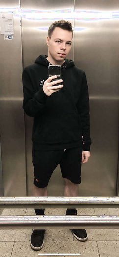 A horny fag need exposed