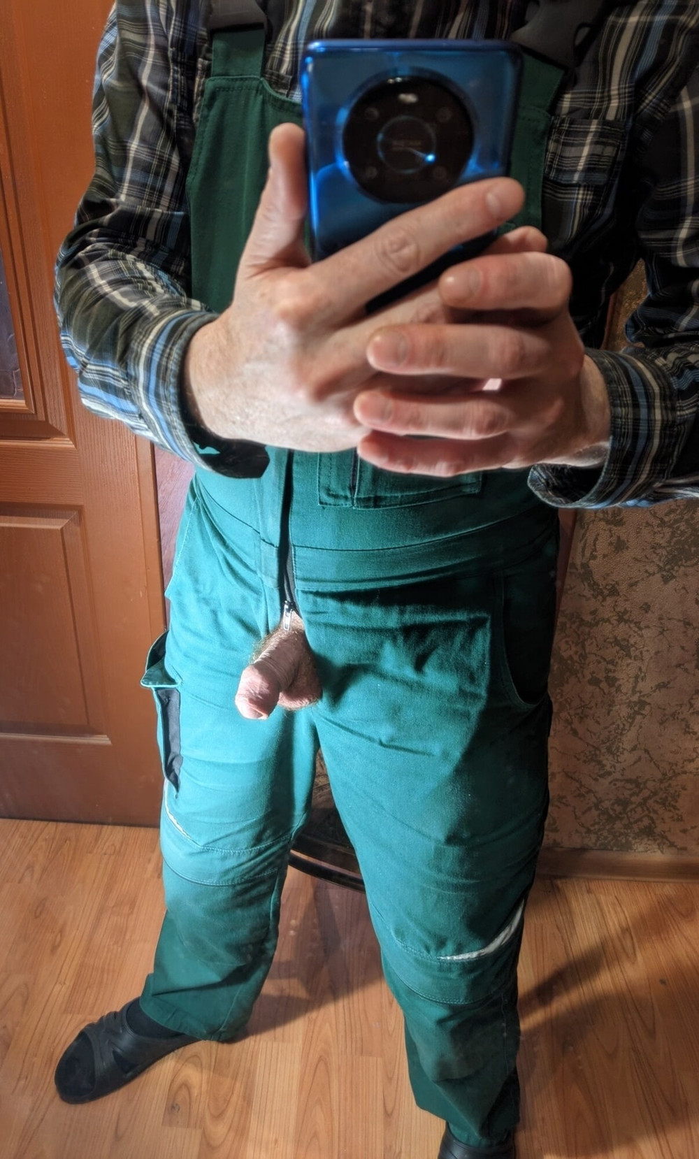 Overalls2025: 9 nude pics