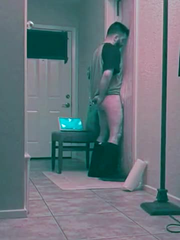 Sexy guy comes to my glory hole