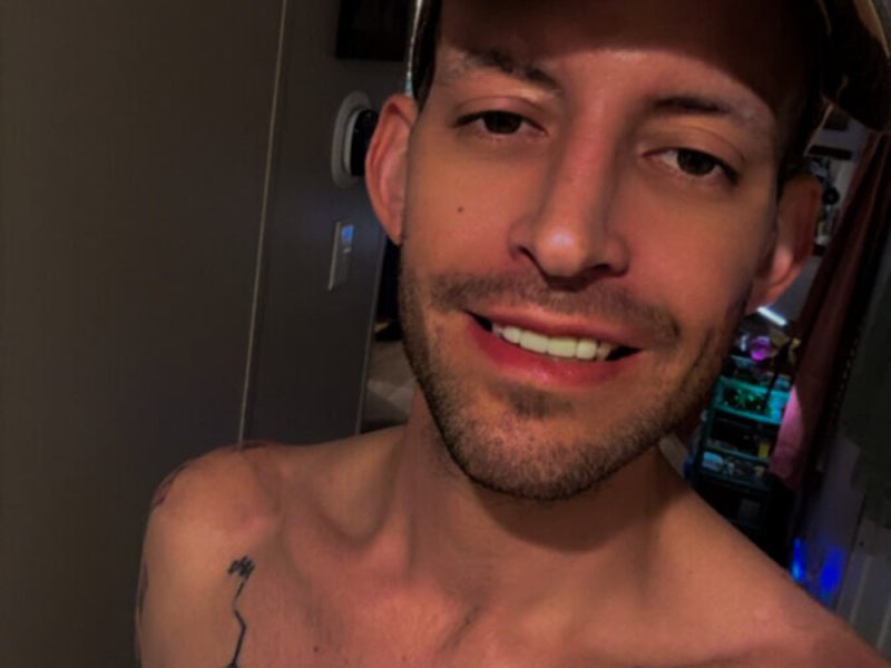 Cowboy alien (trey) free photos: 14 nude pics