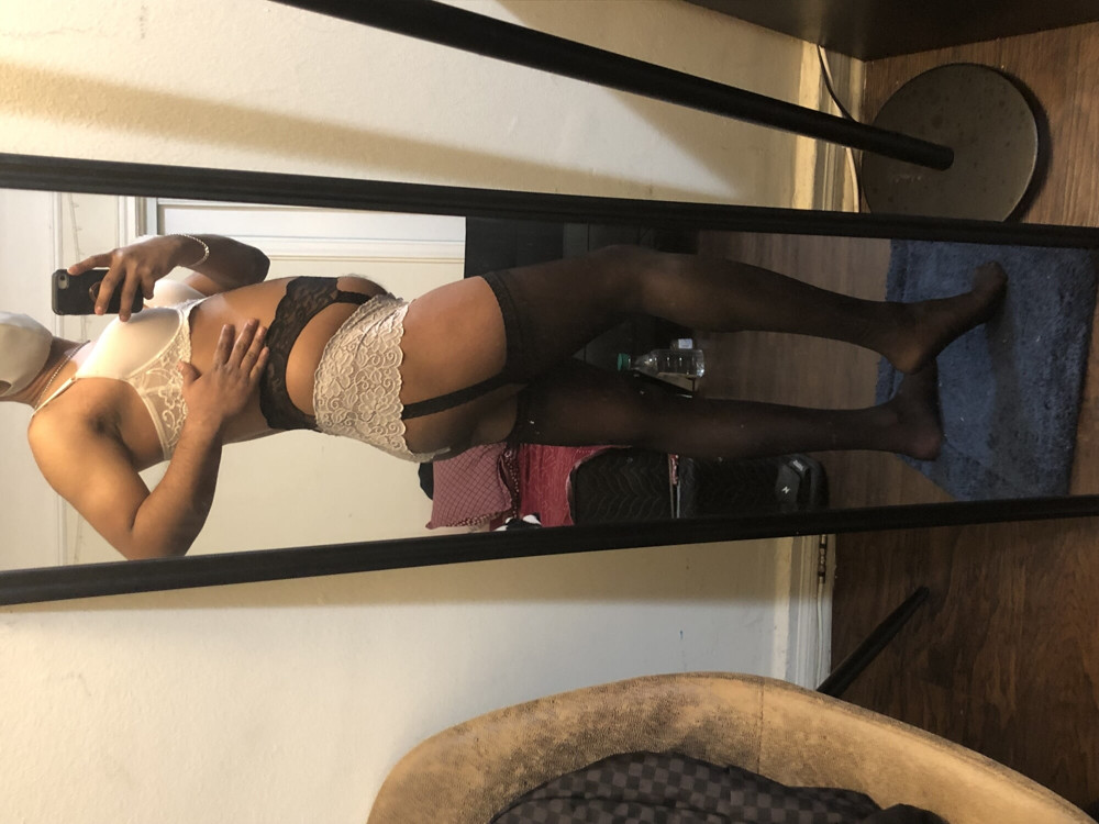 Desi trans sissy crossdresser boy: 19 nude pics