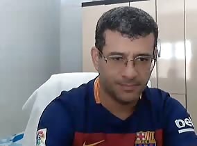 Brazilian monster peeing