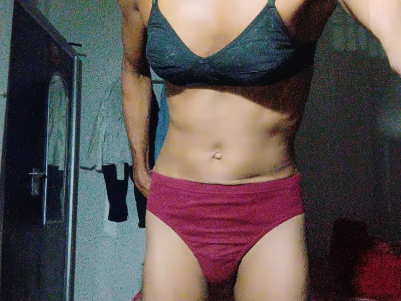 Meri gand aur land: 8 nude pics