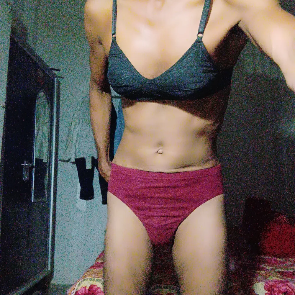 Meri gand aur land: 8 nude pics